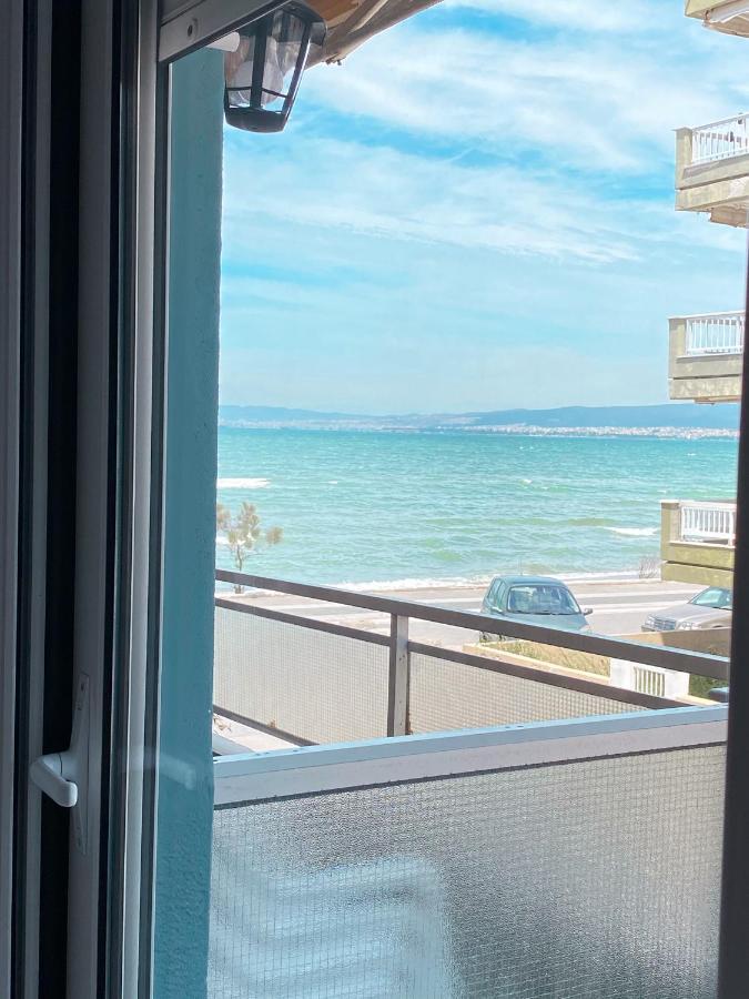 A Wonderful Apartment In Front Of The Sea! Peraía Exteriér fotografie